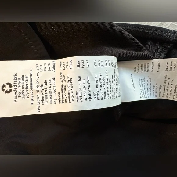 Chico’s Gottex Embrace V Neck One Piece Swimsuit SZ 16 Ajustable Strap BLK/White - Picture 10 of 10